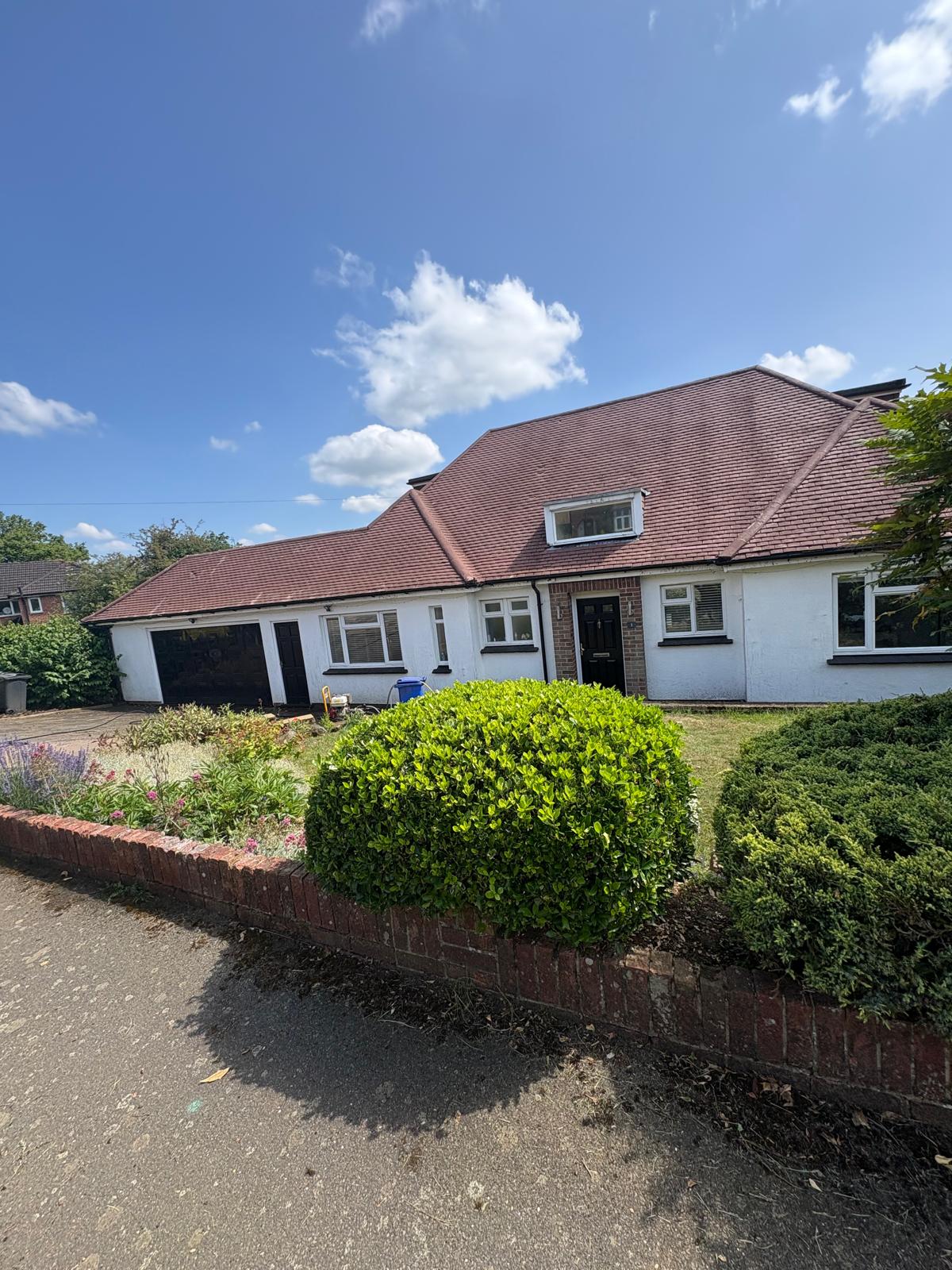 Roof cleaning – bungalow – after